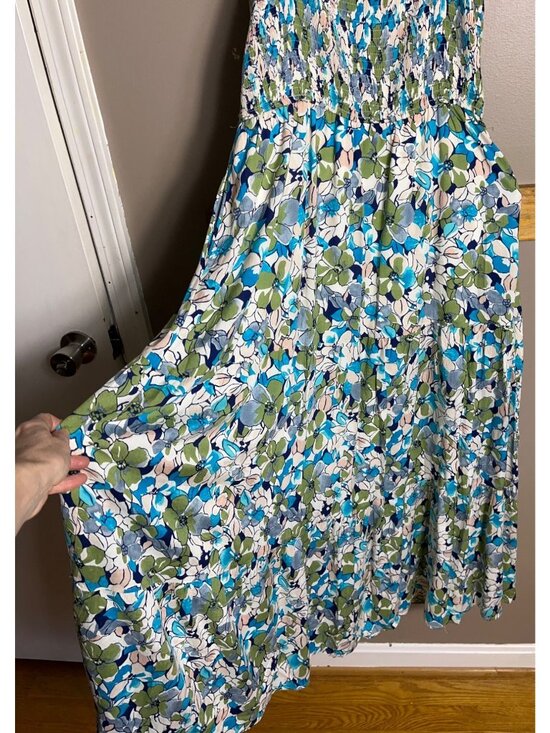 Hayden Dresses & Skirts - Hayden Dress Maxi Blue Floral Smocked Tiered Boho Pockets Coastal Travel Wom L
